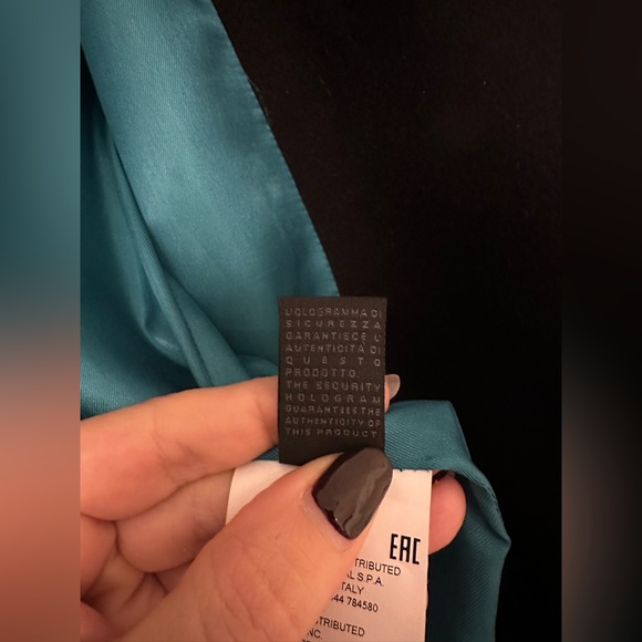 Black coat - Picture 4 of 5